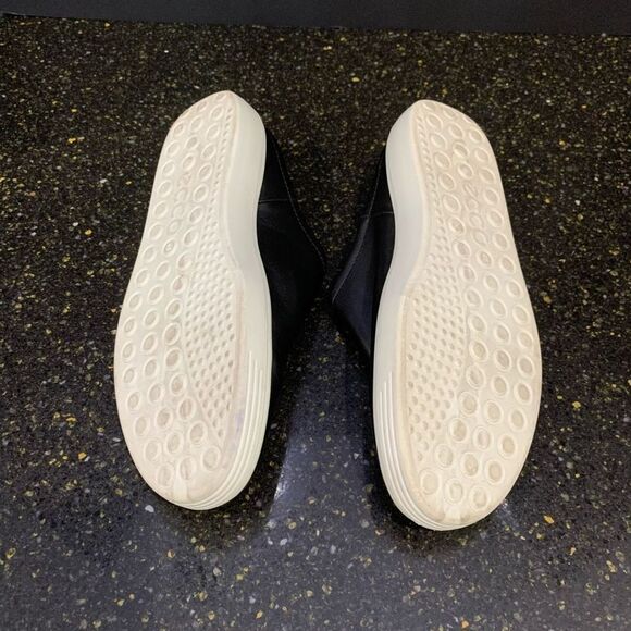 Ecco Soft Classic Slides | Women's Size 41 (10.5) - Picture 6 of 7